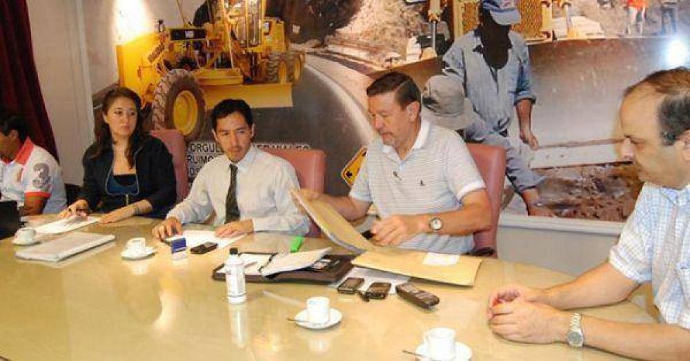 Licitan obras para el departamento Juan Facundo Quiroga 