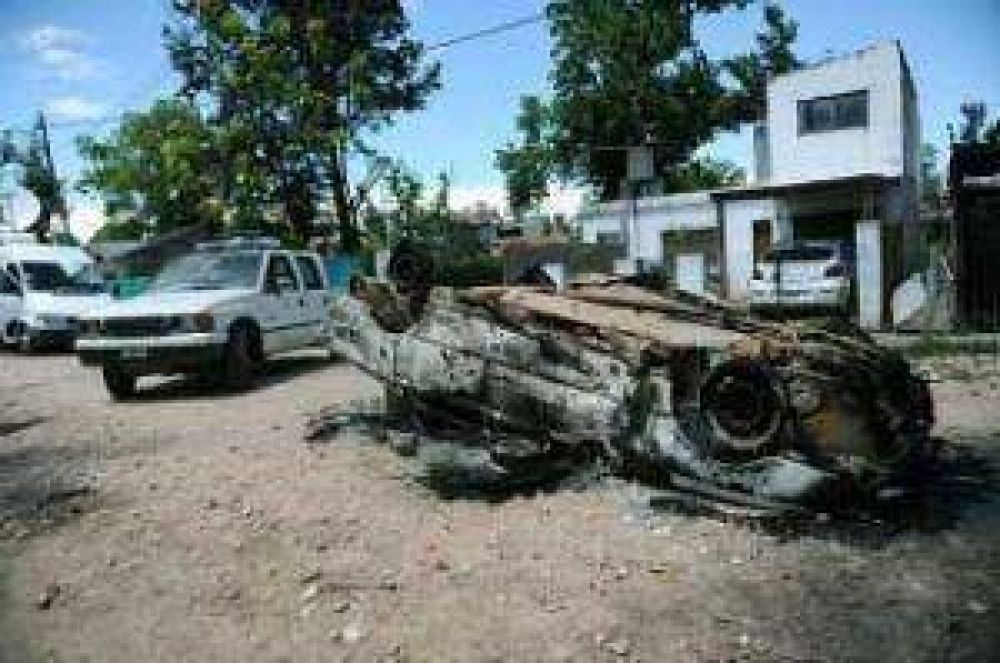 Asesinaron a un remisero y lo enterraron en el fondo de una casa