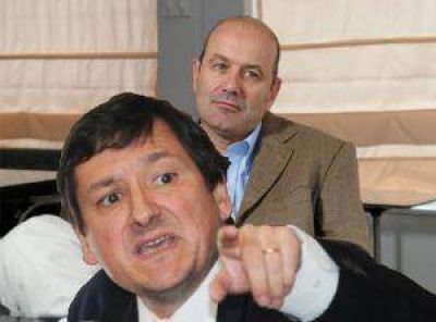 Con la presencia de Sturzenegger y Delich, la Fundaci�n Construir cierra el ciclo 2012