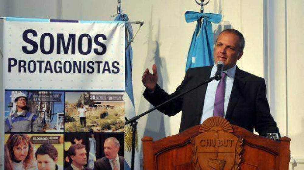 Buzzi renov� los desaf�os de Chubut para los pr�ximos a�os