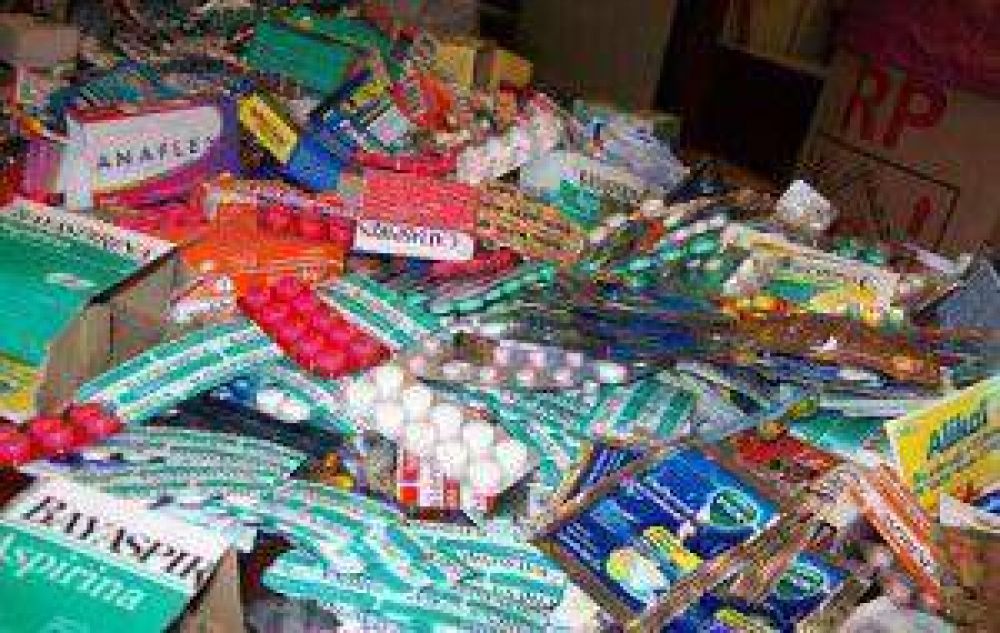  Contin�an con los controles de venta ilegal de medicamentos