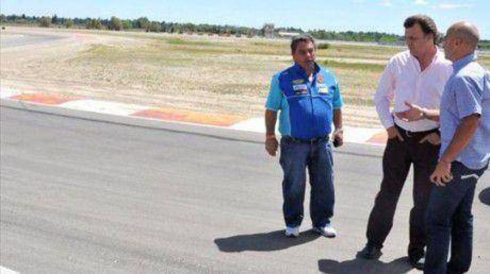 Arranc� la expectativa
