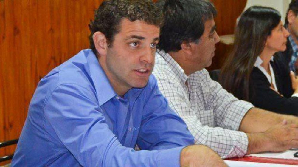Diputados ya est�n en Buenos Aires por fondos para pago de aguinaldos
