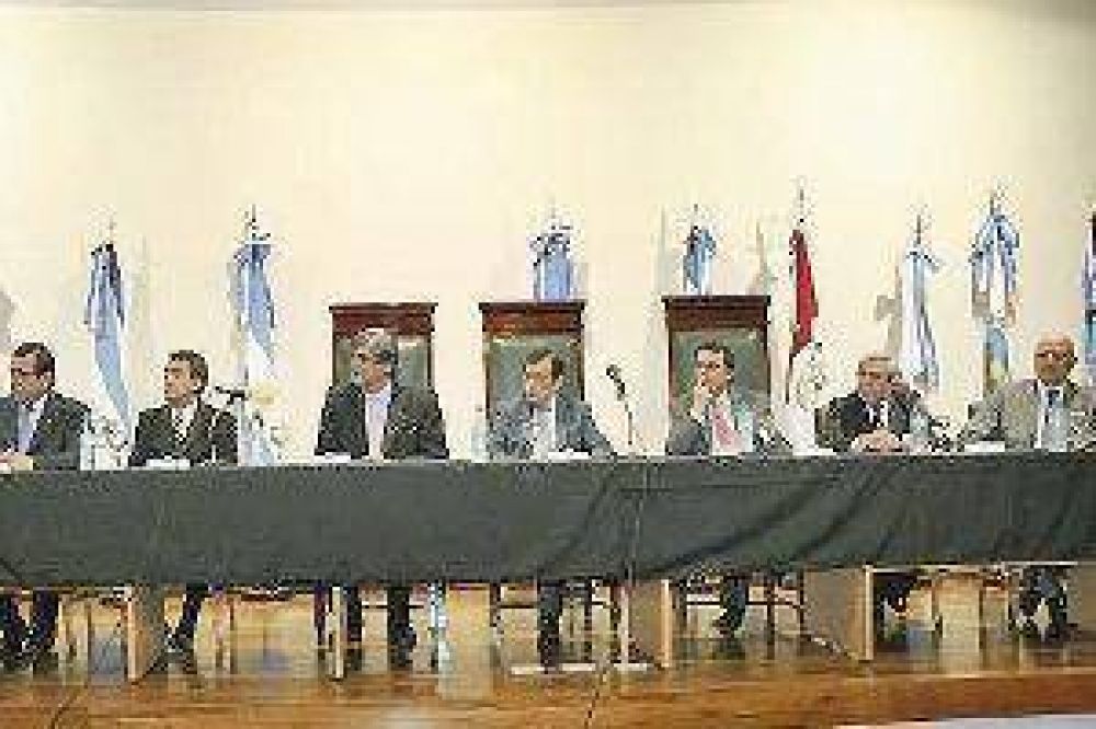 Asumi� el Dr. Gustavo Herrera en el Superior Tribunal de Justicia 