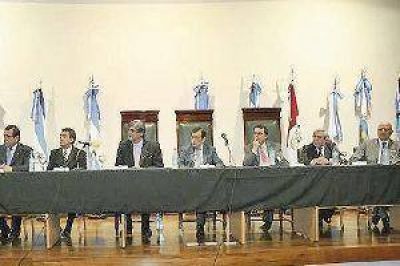 Asumi� el Dr. Gustavo Herrera en el Superior Tribunal de Justicia 
