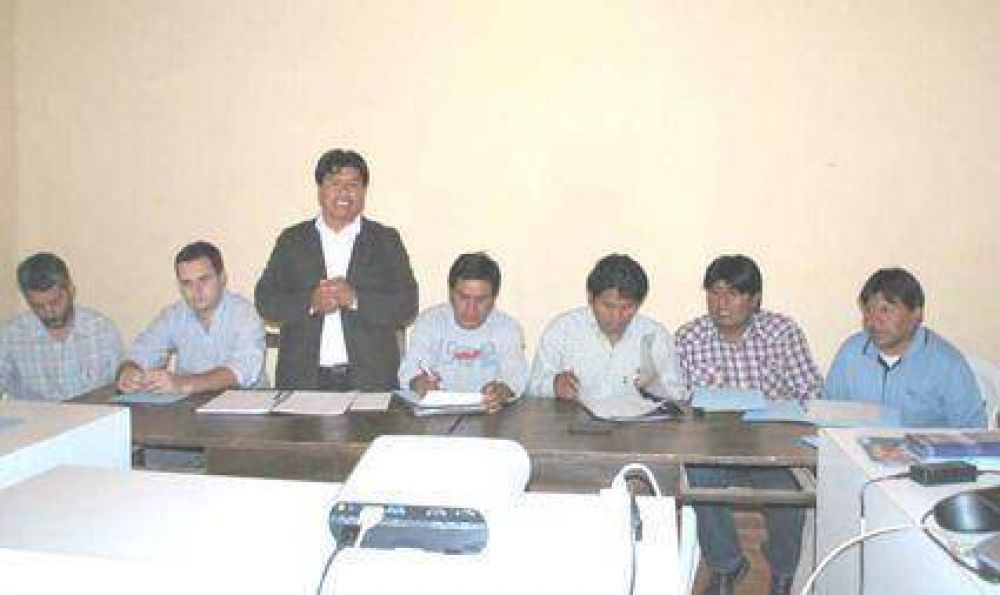 Abren canales para la producci�n Y el comercio
