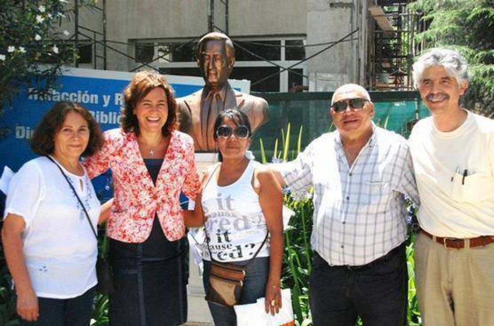 Campos Bilbao particip de homenaje a las vctimas de la lucha por los derechos campesinos 