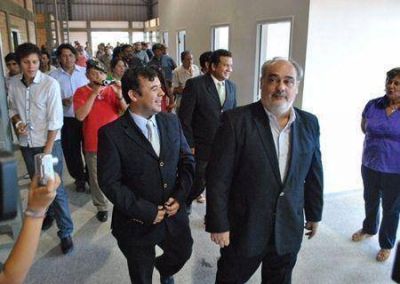 Colombi inaugur� la Terminal de Concepci�n y firm� convenios que fortalecen su perfil tur�stico