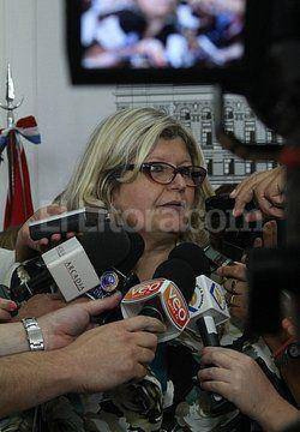 Educaci�n convoc� a los gremios