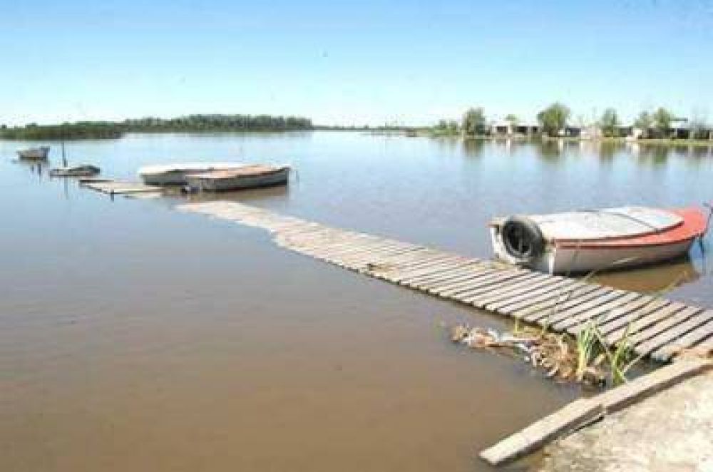 El Carpincho se inunda: Ya hay compromiso de las instalaciones y prohibir�an la pesca nocturna