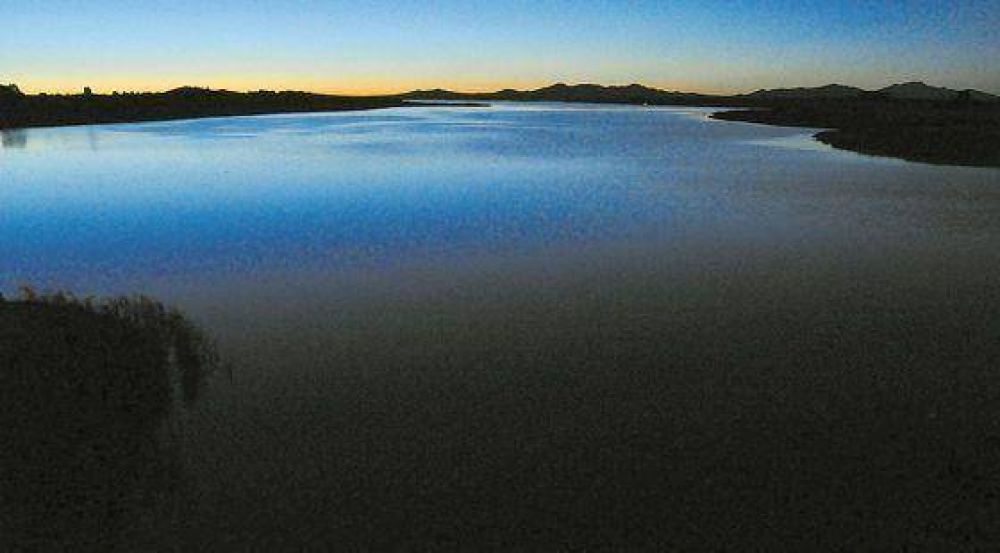A pocos d�as del verano, la cota del dique creci�