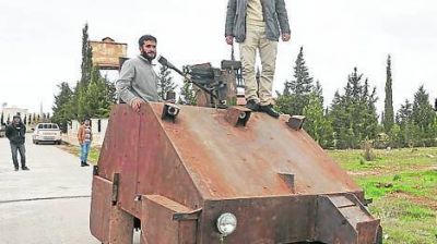 Rebeldes sirios fabrican un tanque con comandos de Playstation