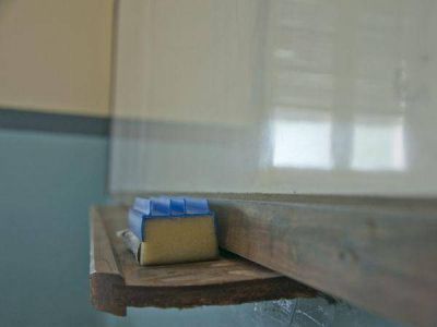 Un profesor pidi� a sus alumnos que escribieran una nota de suicidio