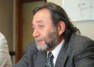 �El sistema judicial esta manejado por las corporaciones�