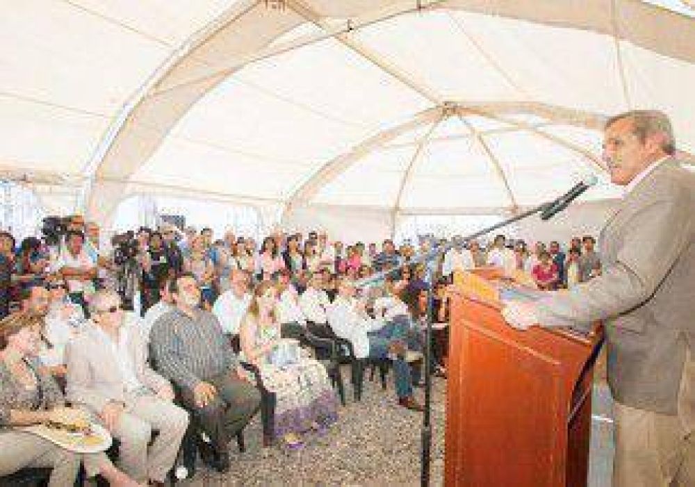 Energ�a para 4.500 hect�reas en A�elo 