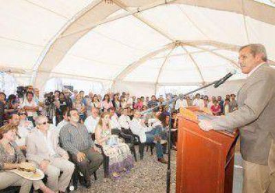Energ�a para 4.500 hect�reas en A�elo 