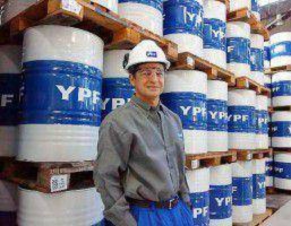 YPF sigue tomando deuda para financiarse
