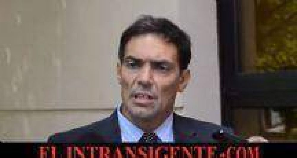 Manuel Arzeno: "Los salte�os debemos controlarnos en las velocidades y el alcohol"