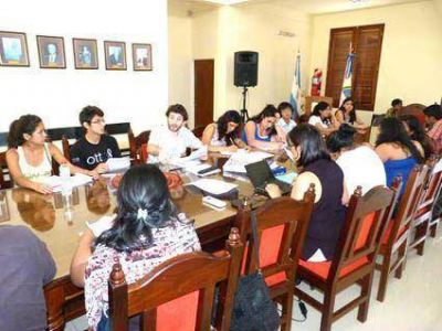 Encuestadores de la UNJu  Iniciar�n trabajo de campo 