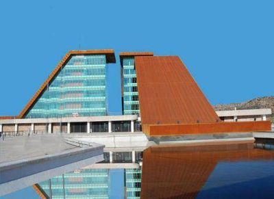 La administraci�n p�blica atender� solo por la ma�ana en enero