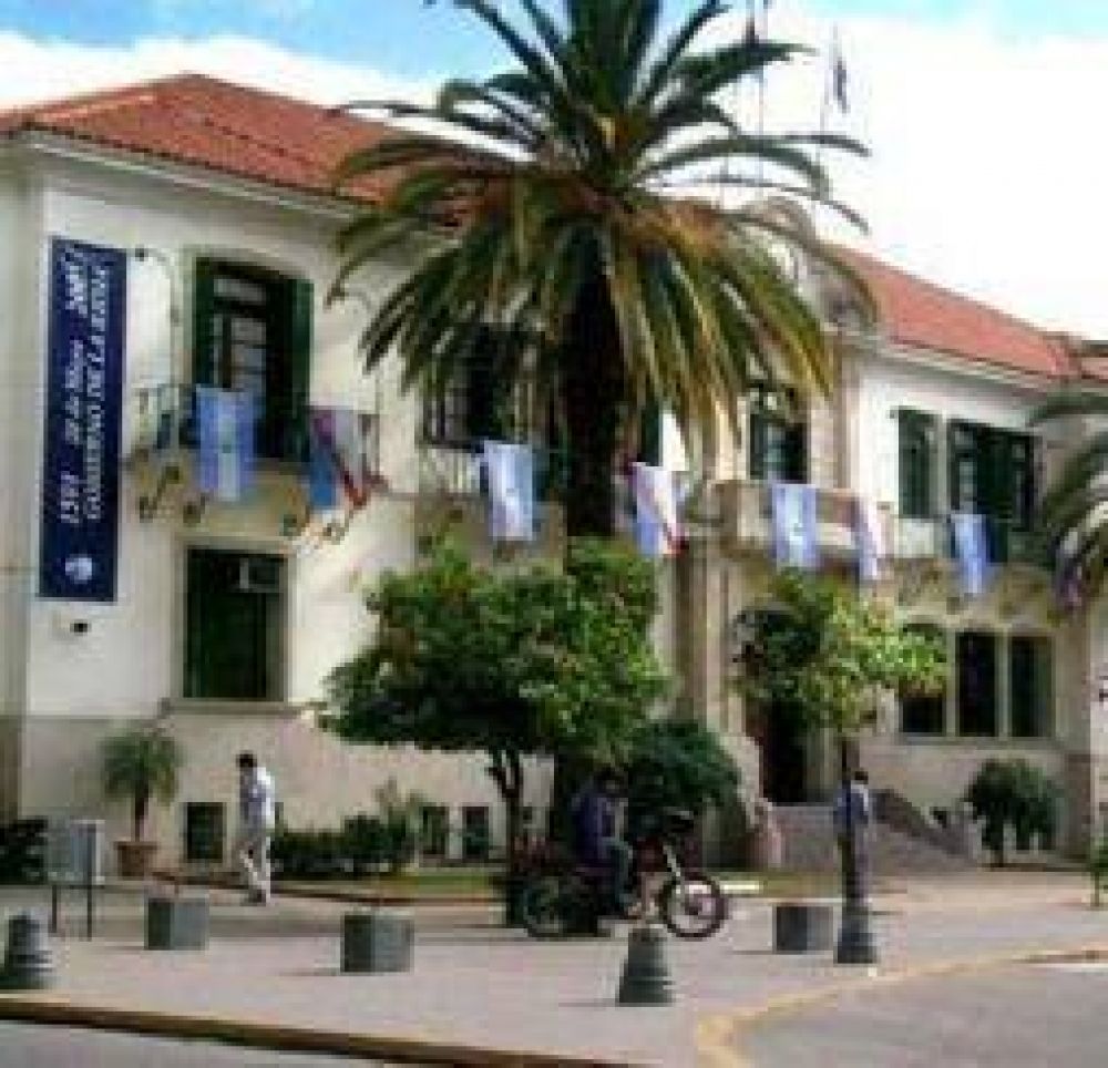 Reglamentaron las vacaciones obligadas de los empleados p�blicos 