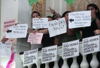 El Senado le baj� el pulgar al protocolo de aborto no punible 