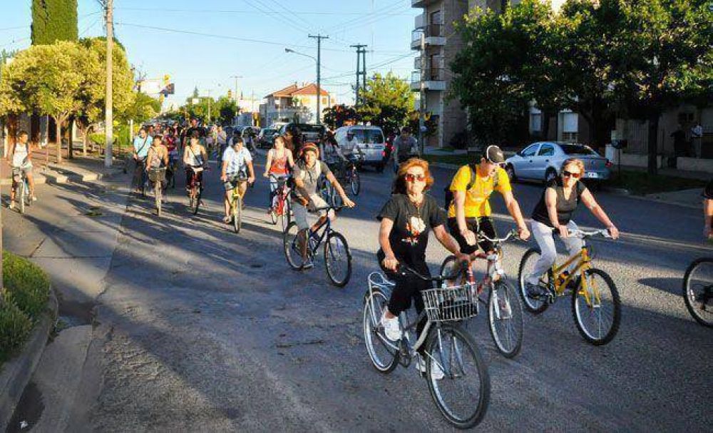 Pidieron bicisendas 