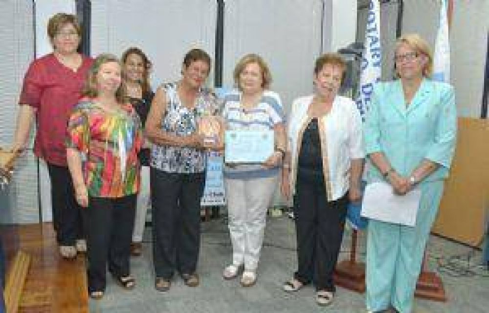Mujeres destacadas fueron reconocidas 
