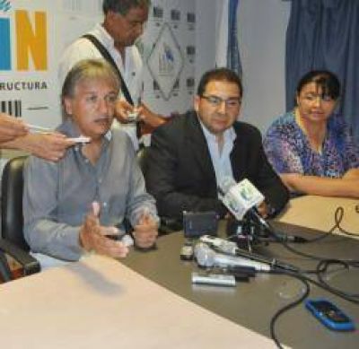 Trabajan contra reloj en reacondicionar escuelas pensando en el 2013 