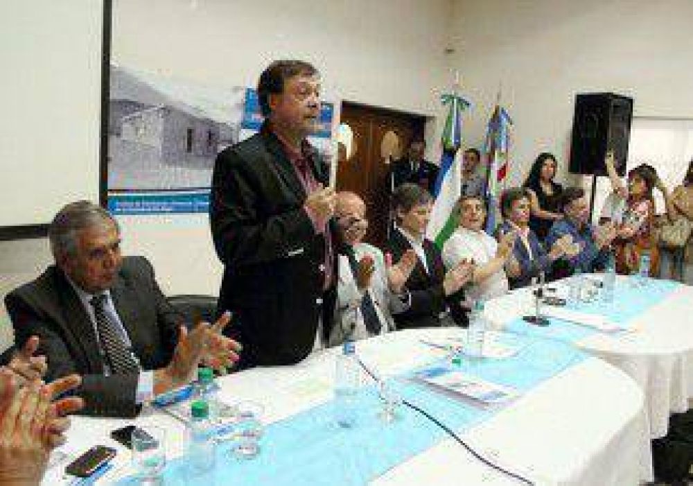 Weretilneck afirm� que Canal 10 llegar� a todos los rincones de la provincia 
