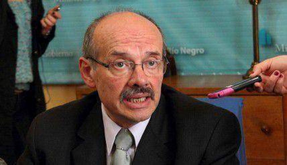 Di Gi�como confirm� presentaci�n de plan de obras en c�rceles rionegrinas 