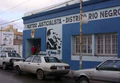 Goye pide una reuni�n de todo el Consejo del PJ para dirimir la disputa