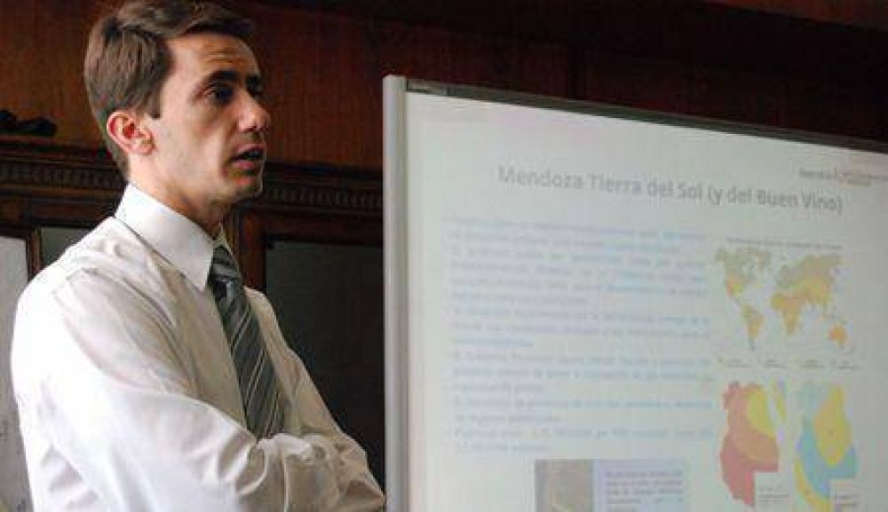 Voluntarios japoneses brindar�n asistencia t�cnica a la Direcci�n de Energ�a  