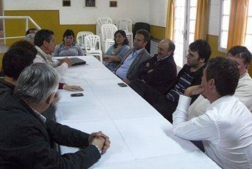 Con activa participaci�n y con un debate pol�tico a la altura de la circunstancia de la Provincia