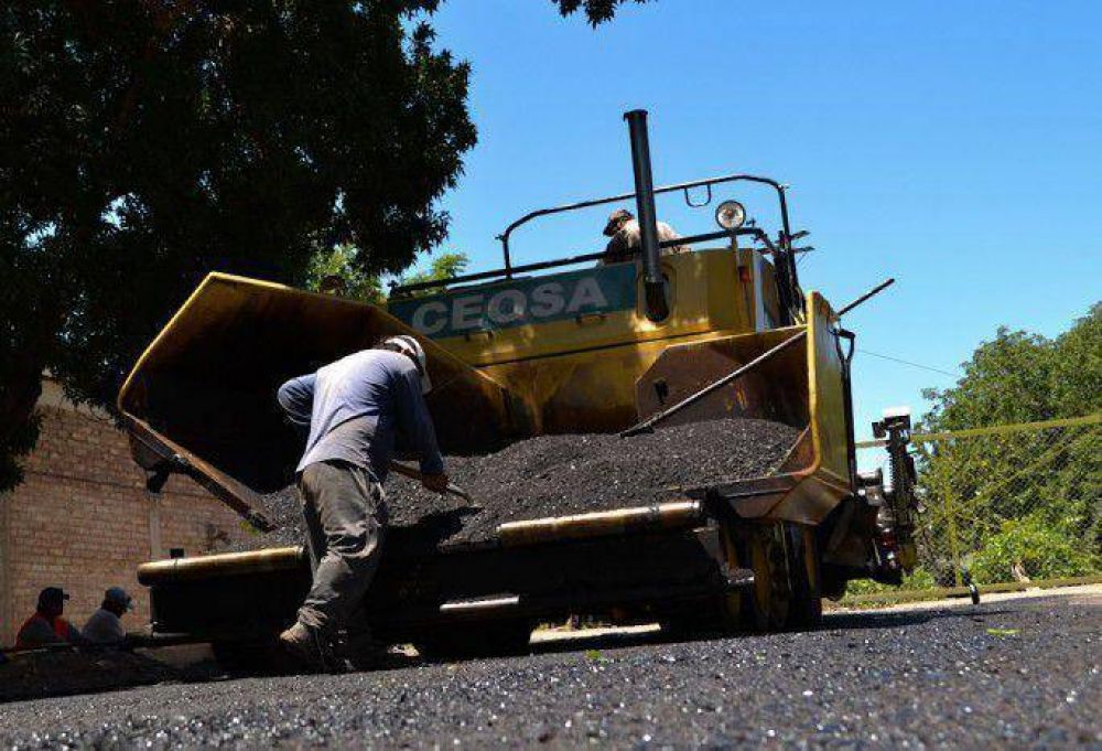 Pavimentan calles internas del barrio Amanecer en El Sauce 