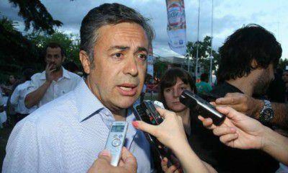 El radicalismo pidi� que P�rez retire el presupuesto 2013 de la Legislatura 