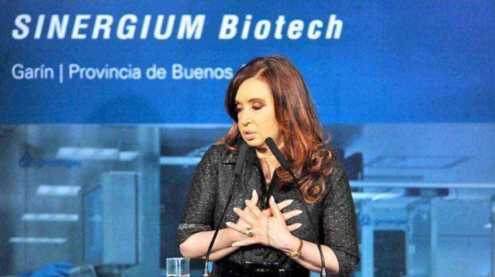 En videoconferencia con la Presidente se inaugura la Estaci�n Cultural Comodoro