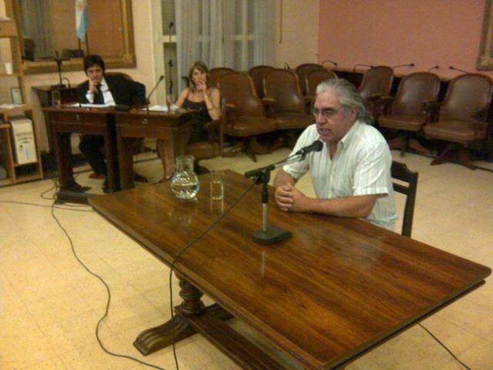 �Yo vengo de esos indios sucios. Esa gente que program� ese genocidio dej� sus sucesores� 