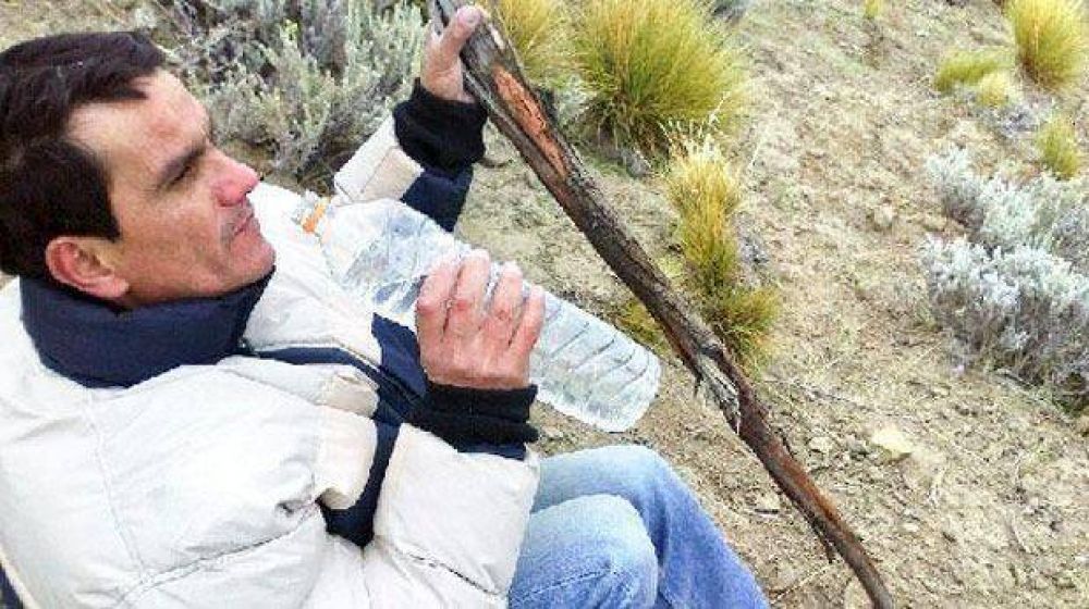 Turista escal� un cerro pero no se anim� a bajar