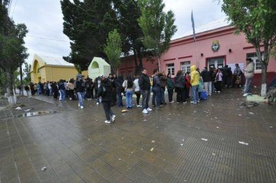 Bronca de los padres por metodolog�a de inscripci�n