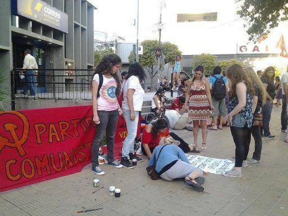 San Luis se sum� al repudio contra el fallo del juicio por Marita Ver�n