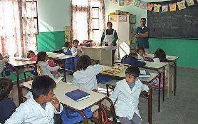 Orientan a los maestros ante casos de violencia infantil