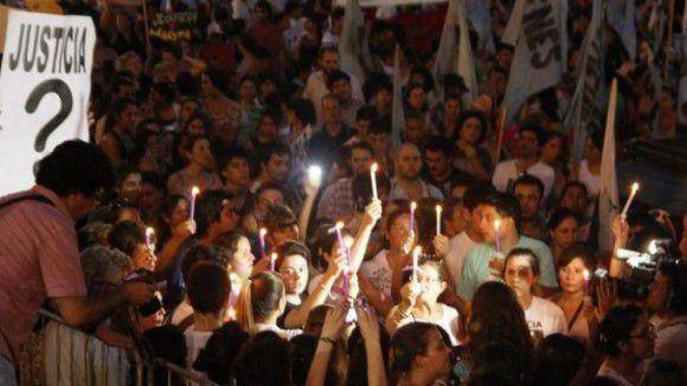 La pol�tica se col� en la marcha para repudiar el fallo por el caso Ver�n  