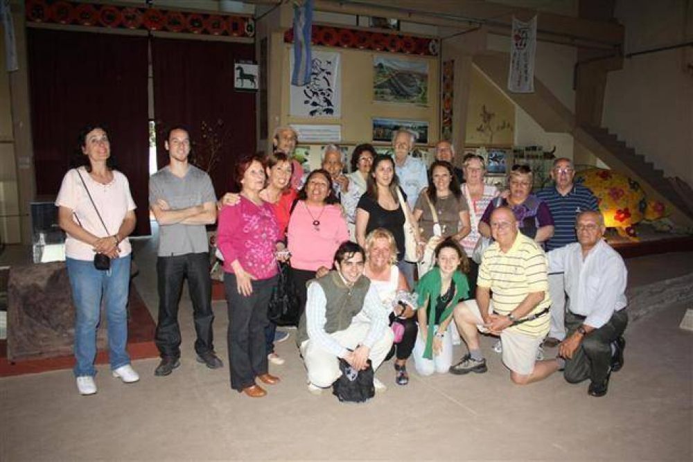 Residentes de Madariaga en Mar del Plata Visitaron el Museo Tuyu Mapu