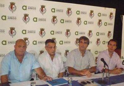 Dura�ona present� a nuevas autoridades.