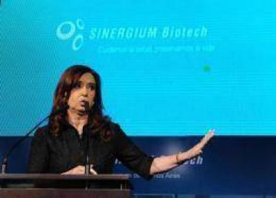 Cristina arremete contra los jueces y Alperovich har� lo que Trimarco le pida 