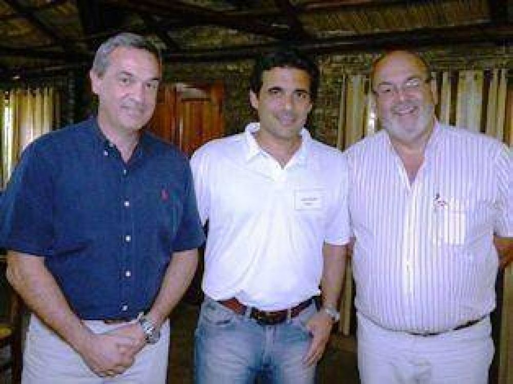 El vicepresidente de YPF recorri la empresa Nicieza y Taverna 
