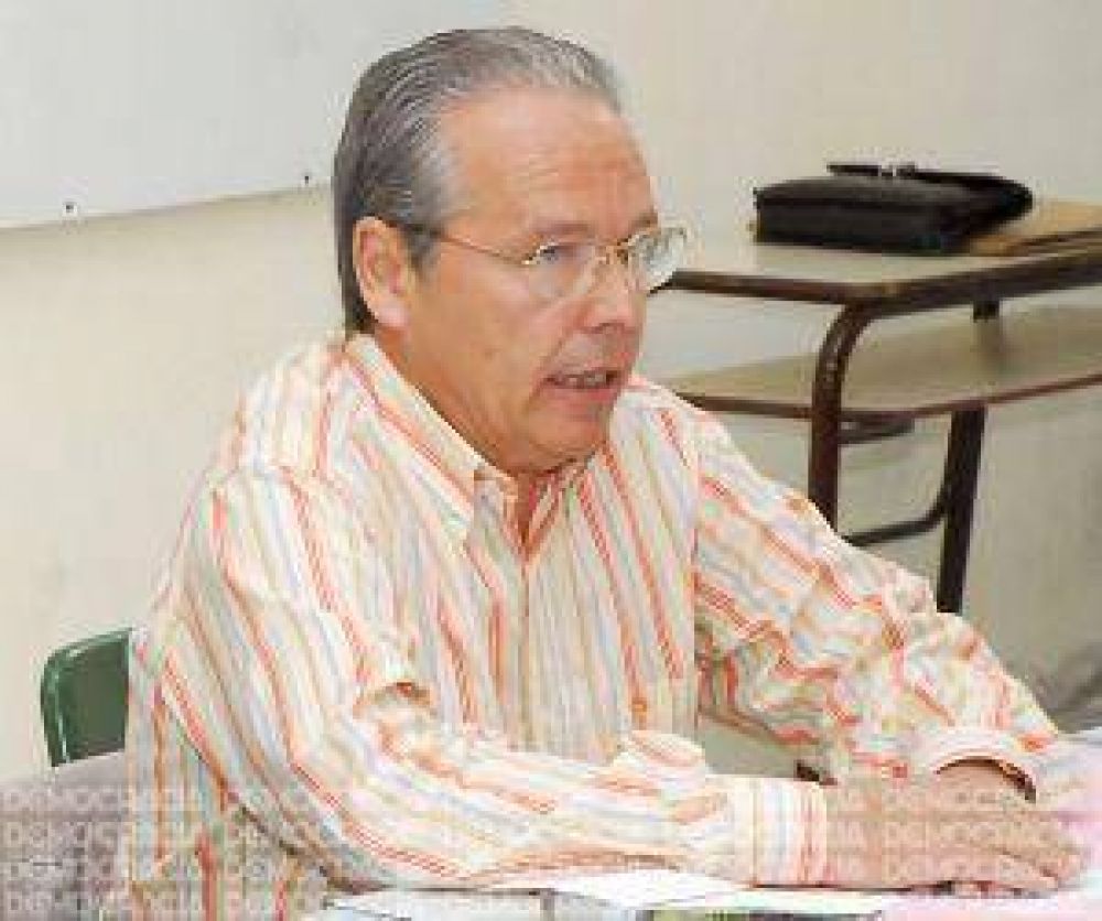 Pinedo reiter� que no podr�n llegar con servicios a algunos barrios perif�ricos