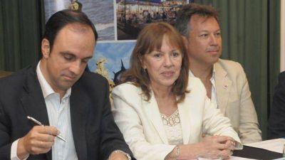Unir�n Paran� y Santa Fe por tierra, agua y aire