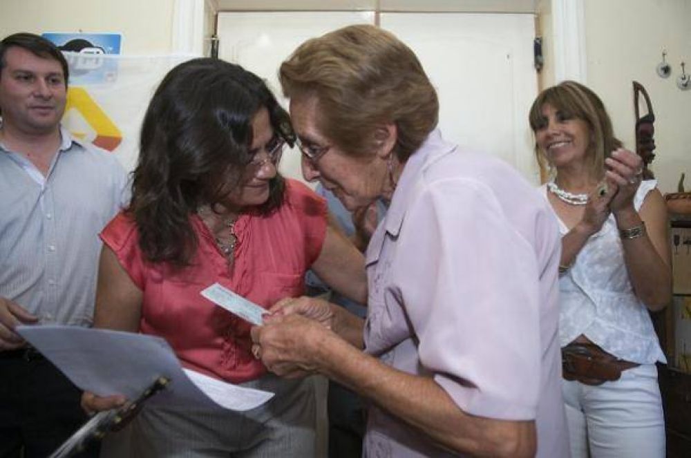 Subsidios a pasivos de Ancasti y convenios con cooperativas